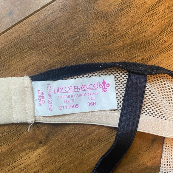 Victoria Secret bras (3) Lily of France (1)        size 36 B - Picture 11 of 11